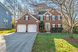 Building Photo - 9200 Brechin Dr