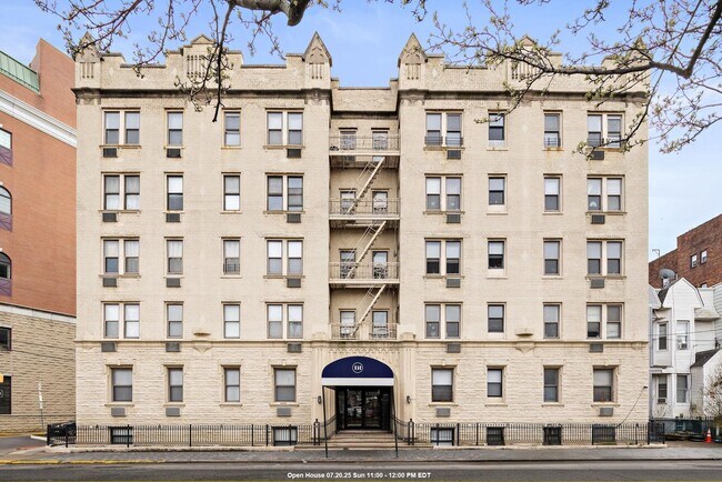 Primary Photo - 151 Sip Ave