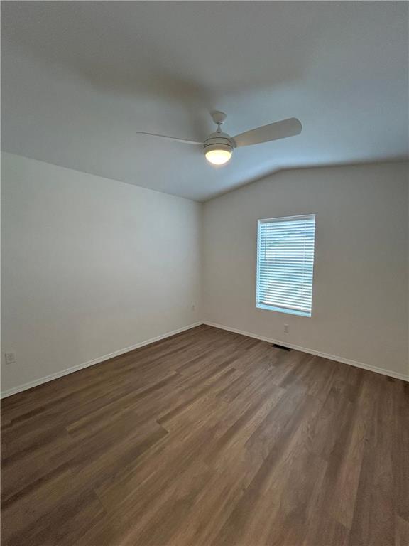 Building Photo - 2804 W Mockingbird Ln