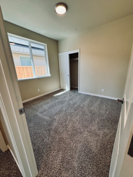 Building Photo - 758 Brandywine Ln