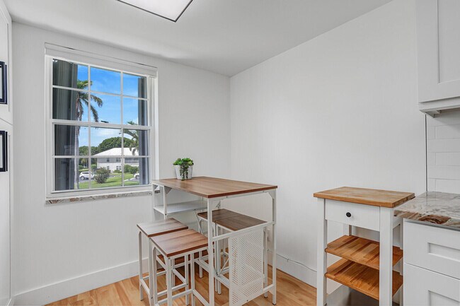 Building Photo - 1210 Sugar Sands Blvd