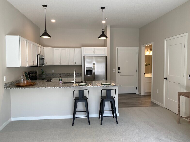 The Hendrickson 1750 Larpenteur Ave Falcon Heights MN 55113