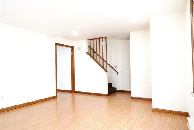 Building Photo - 3 Watson Ave