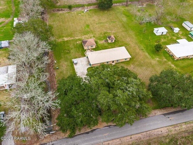 Building Photo - 1055 Eddie Ray Rd
