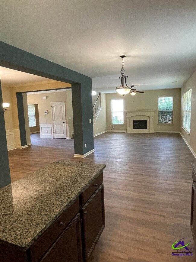 Building Photo - 108 Dog Fennel Ln