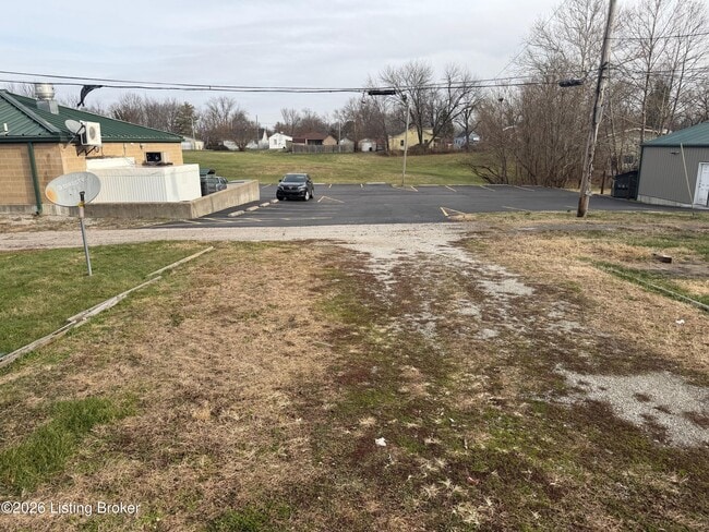 Building Photo - 1226 Naghel St