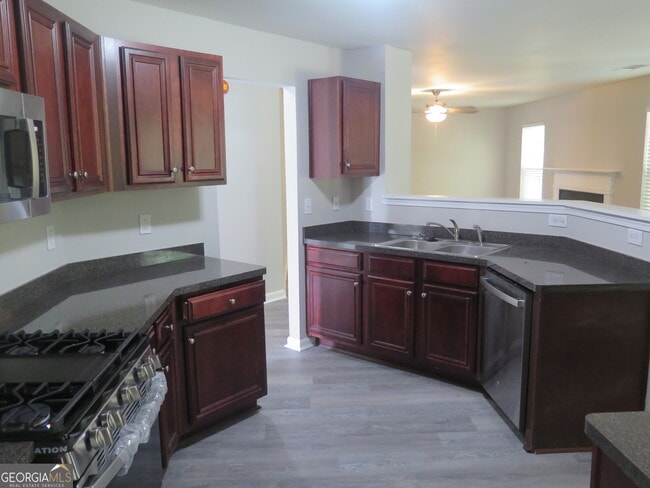 Building Photo - 2510 Wrangler Dr