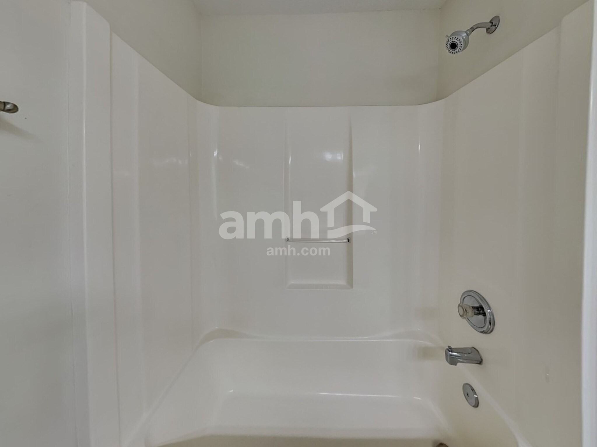 Building Photo - 2840 Meadow Gln