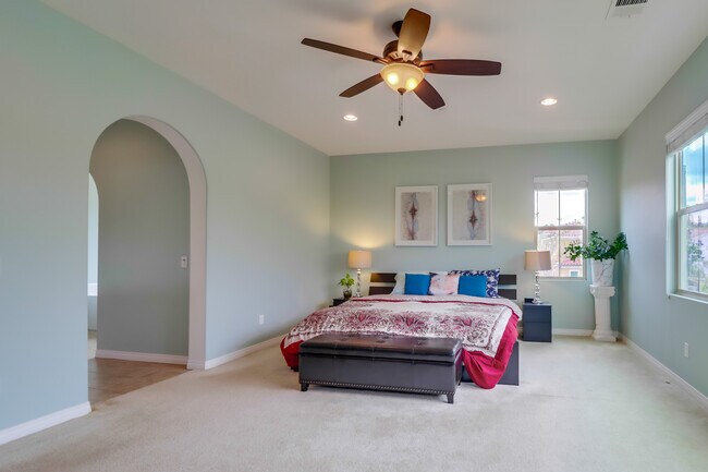 Building Photo - 3637 Alander Ct