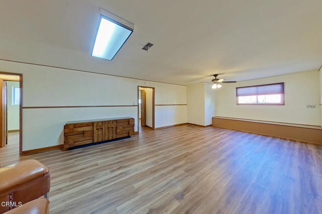 Building Photo - 1462 Glengarry Rd