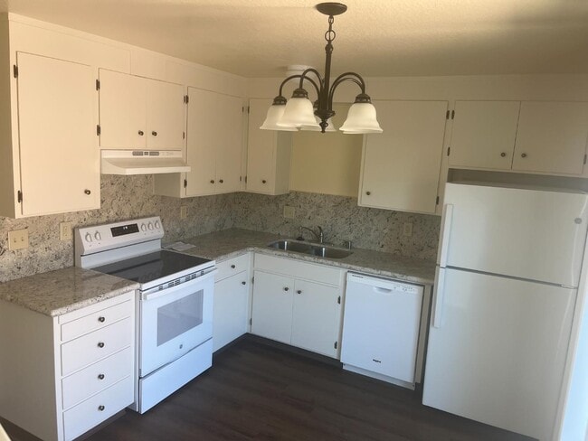 Building Photo - 42 Washington St