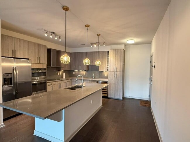 Building Photo - 3600 S Lamar Blvd