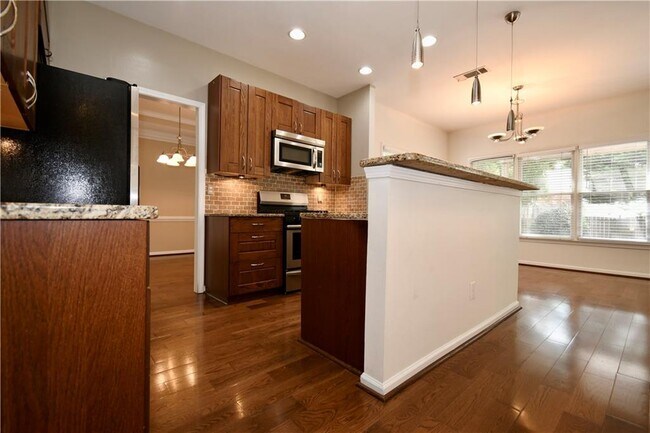Building Photo - 4534 Village Springs Run