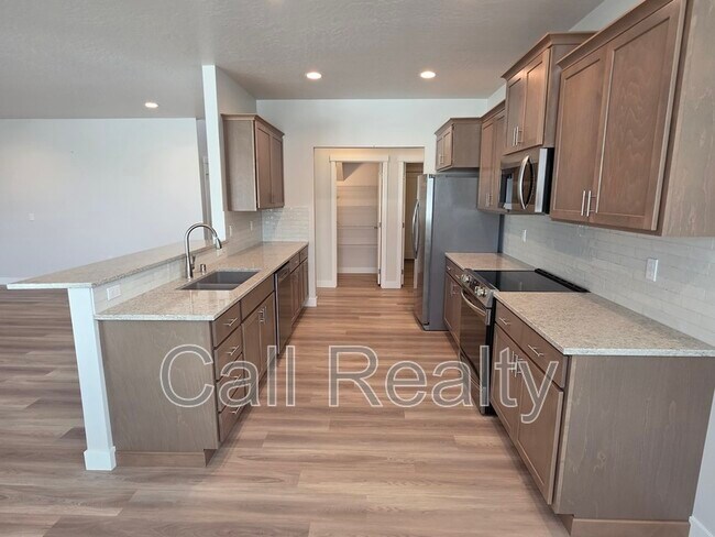 Building Photo - 8117 N Austin Rd