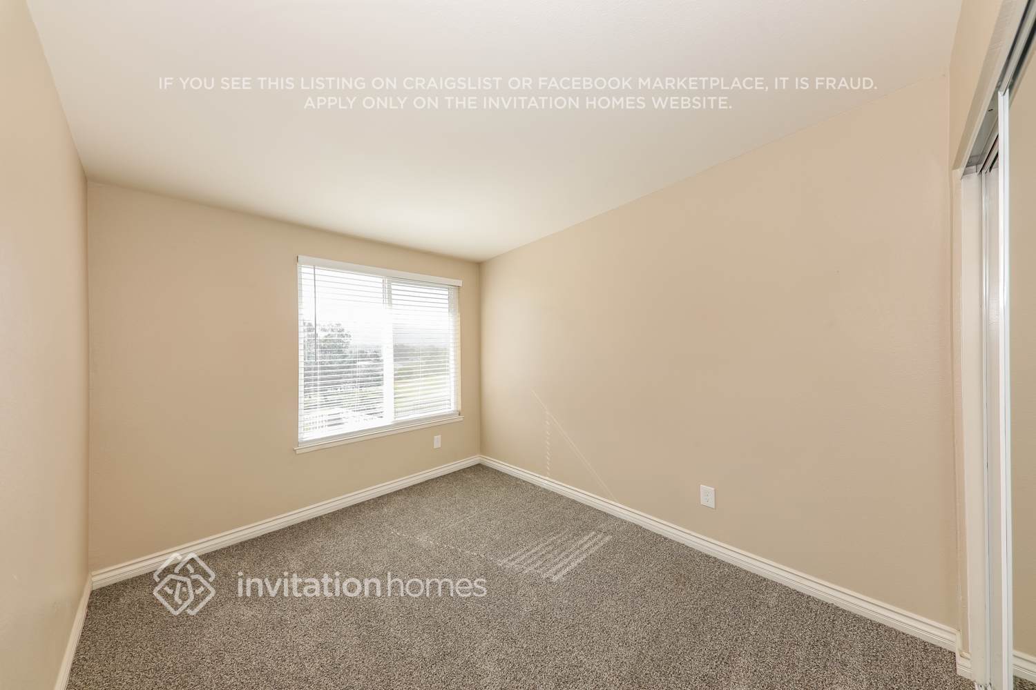 Building Photo - 1462 Hermosa Dr