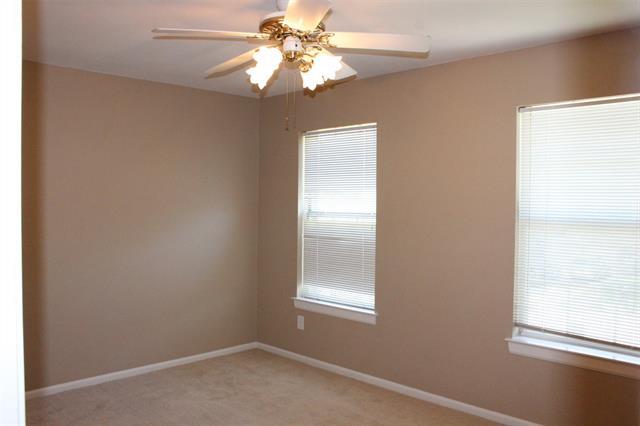 Building Photo - 4112 Guthrie Dr