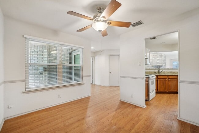 Building Photo - FALL INTO A NEW HOME WITH OUR MOVE-IN SPEC...
