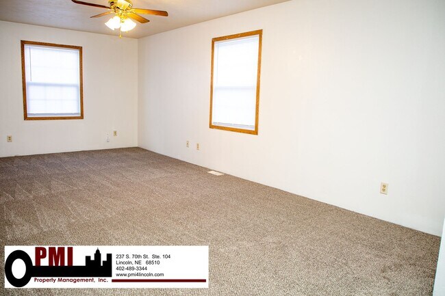 Building Photo - 1748 N 27th St