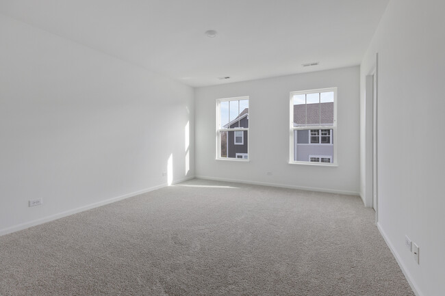 Building Photo - 541 Wolverine Dr