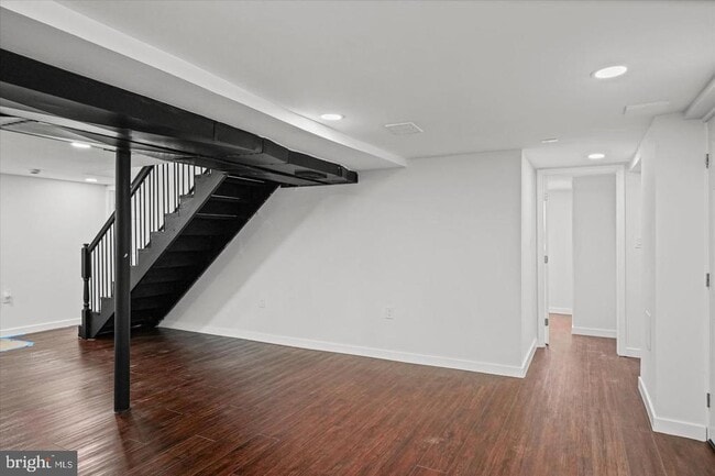 Building Photo - 750 Tydings Rd