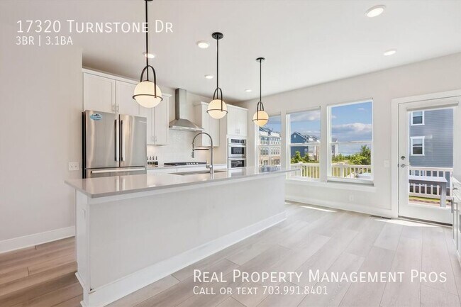 Building Photo - 17320 Turnstone Dr