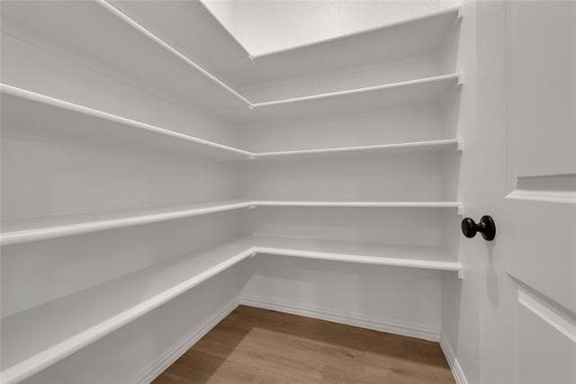 Building Photo - 529 Waterhouse Lk Dr