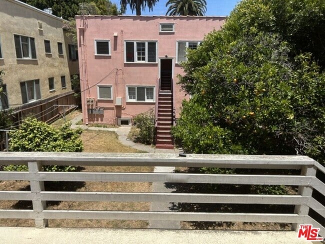 Building Photo - 1044 2nd St