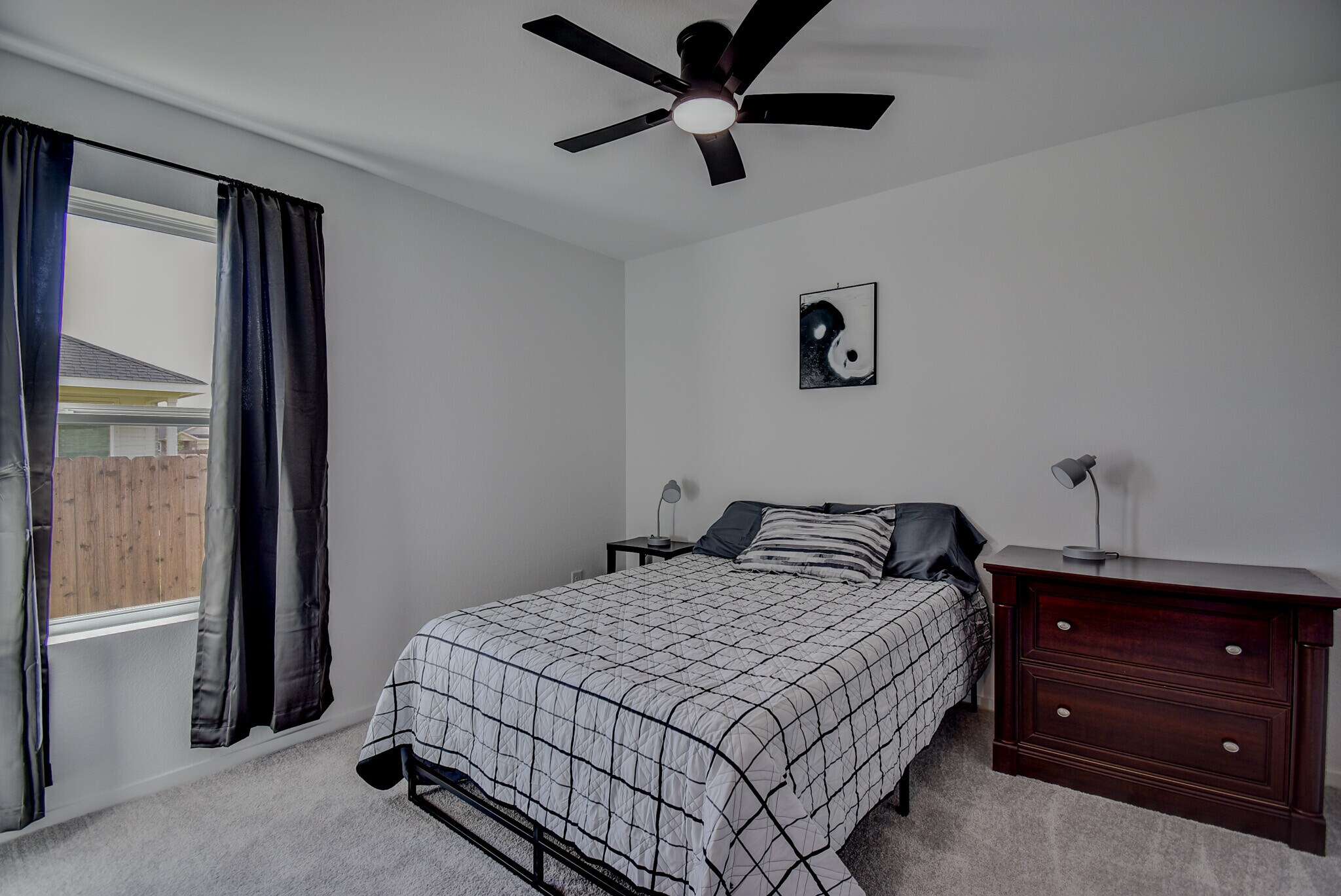 secondary bedroom - 410 Emma St