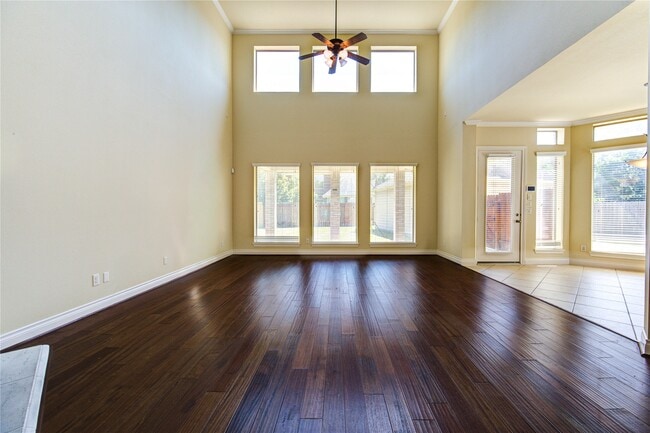 Building Photo - 5506 Garnet Grove Ct