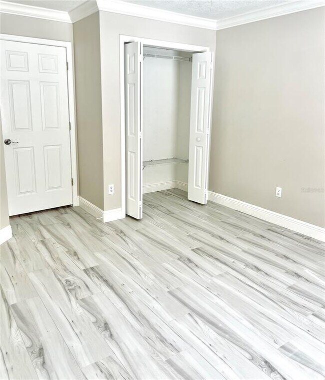 Building Photo - 919 Camino Del Rey Dr