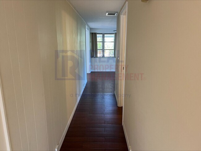 Building Photo - 210 57th St W
