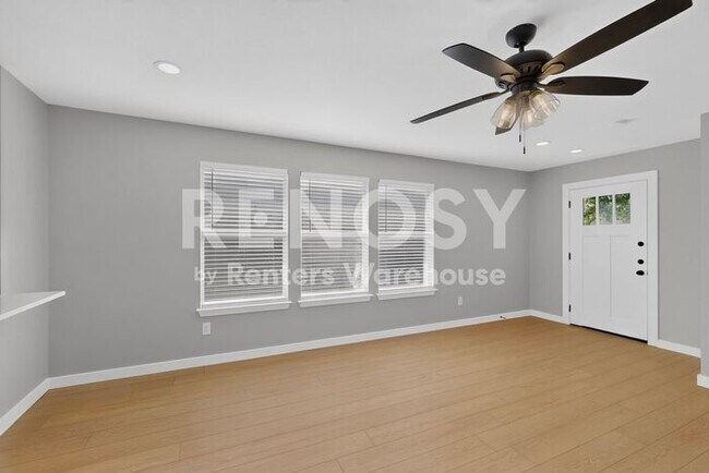 Building Photo - Renovated home in McKinney Ready to Be Your Home