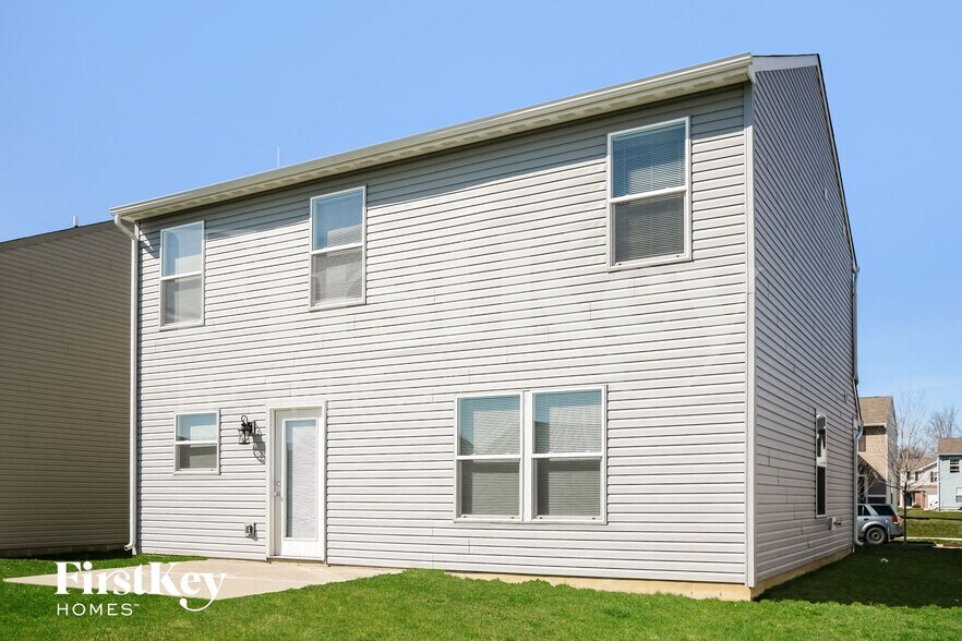 Building Photo - 8107 Grove Berry Way