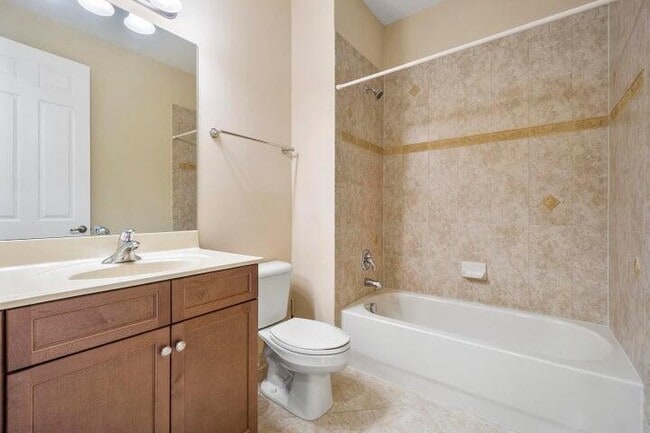 Building Photo - 11812 Windmill Lake Dr