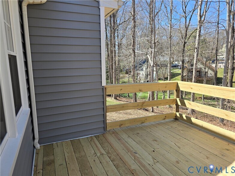 Building Photo - 1600 Porters Mill Terrace