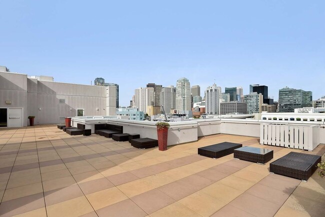 Building Photo - 1 Bed + Office/Den, 1 Bath - Luxury SOMA C...