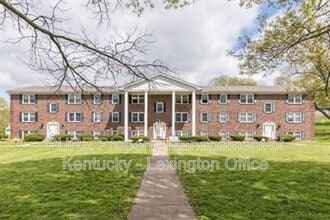 Building Photo - 429-1 Chestnut St