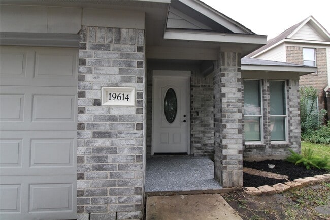 Building Photo - 19614 Oleander Ridge Way