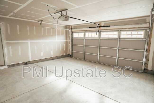 Building Photo - 132 Wls Sta Rd