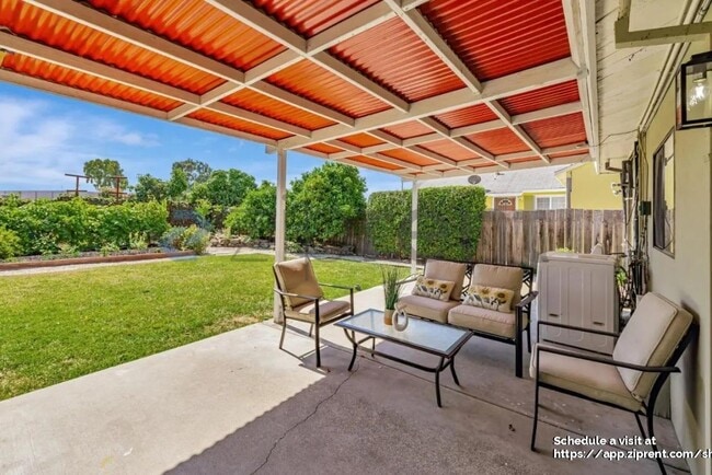 Building Photo - 1312 Carlton Ave