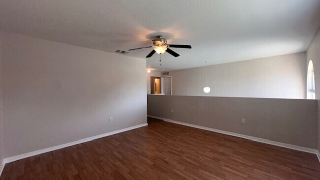Building Photo - 4/3.5 home located at Randa Ridge!!!