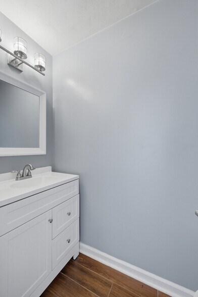 Building Photo - 306 Gauntlet Way