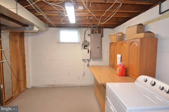 Building Photo - 5407 Manorfield Rd
