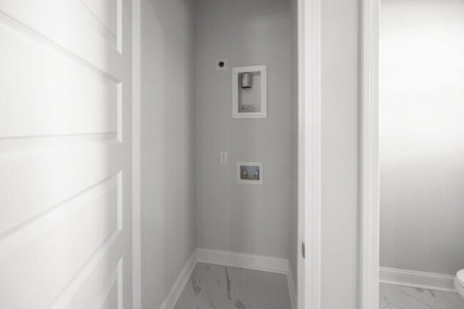 Building Photo - This brand-new home makes a statement from the moment you arrive!