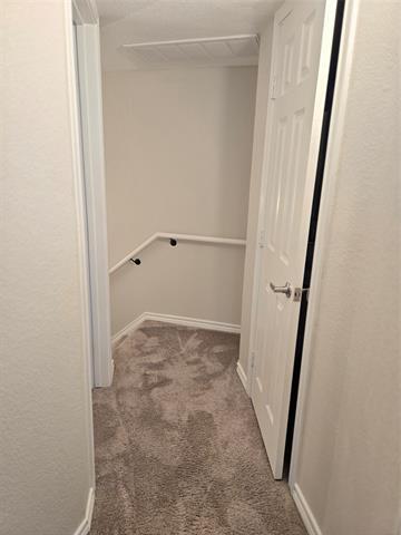 Building Photo - 7800 Irish Dr