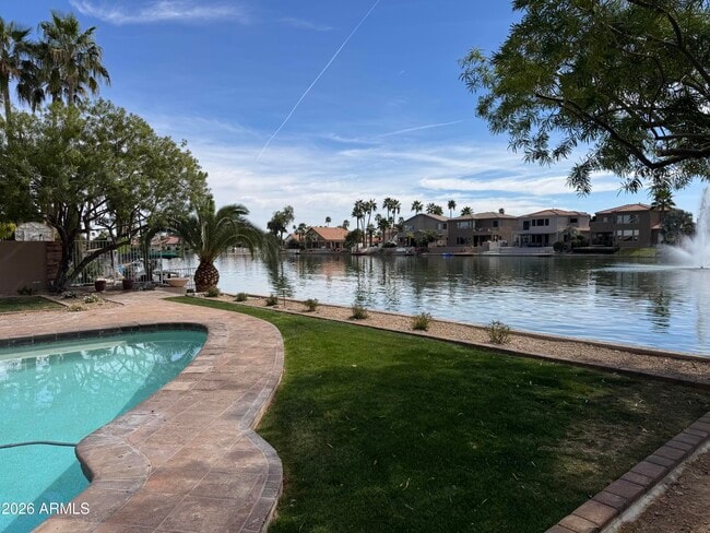 Building Photo - 3339 E Tanglewood Dr