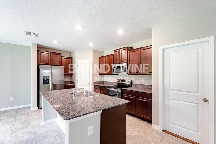 Building Photo - 10617 Sweet Sapling St