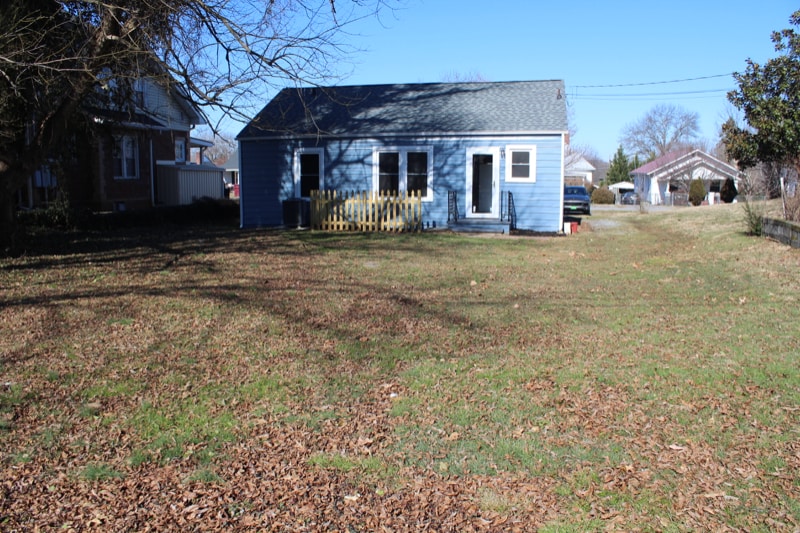 Building Photo - 621 Lamont St