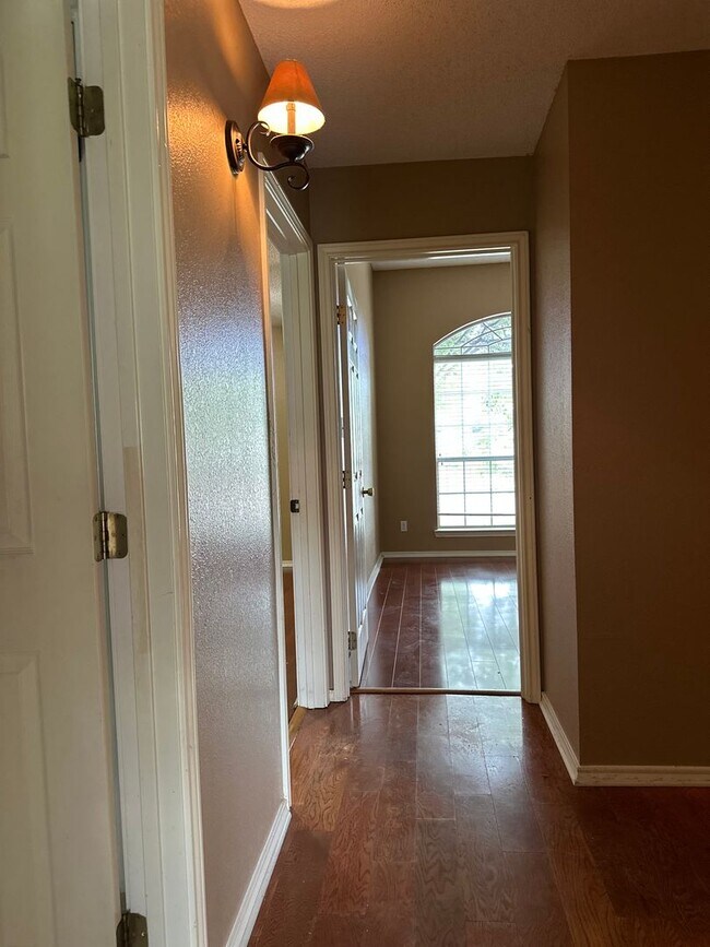 Building Photo - 3601 Warbler Ave