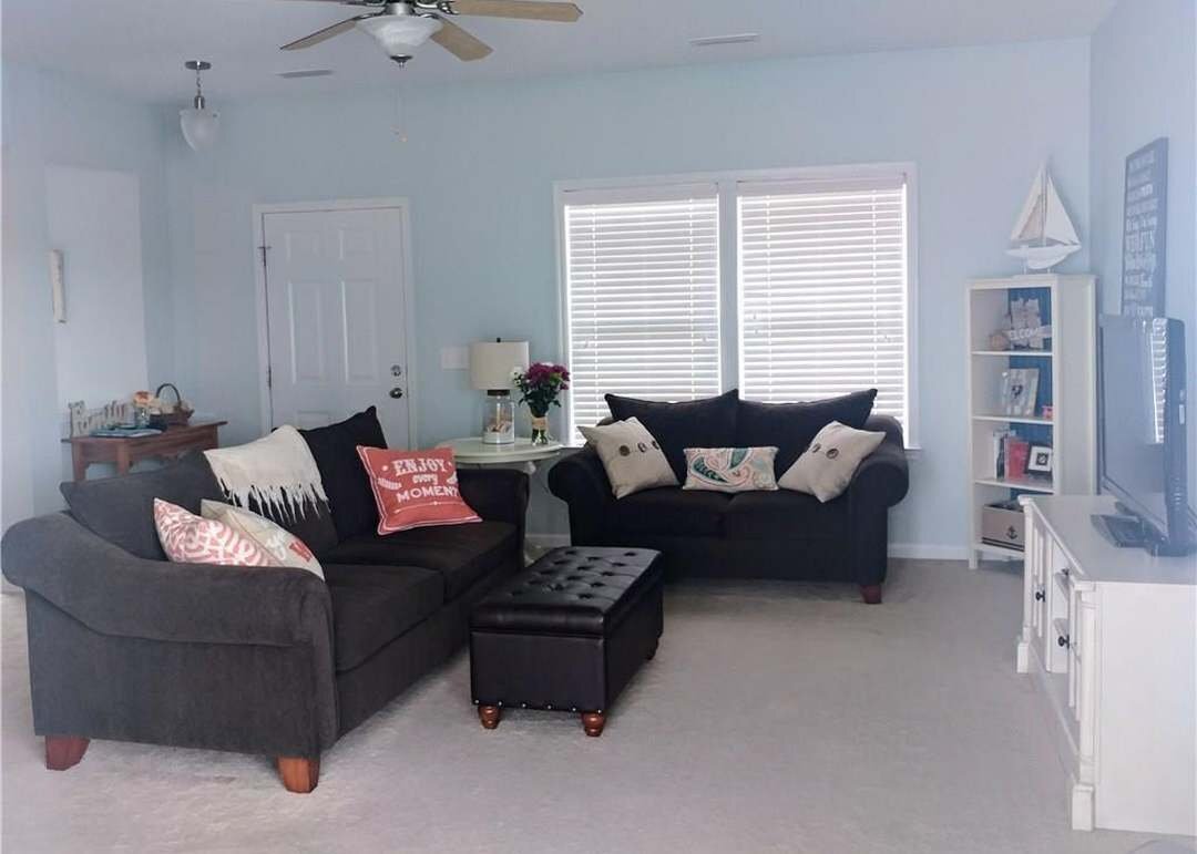 Building Photo - 2390 Autumn Mist Dr